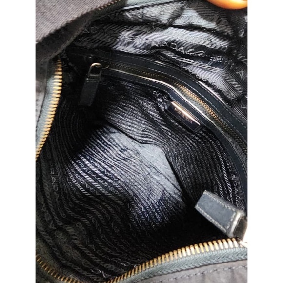 Authentic PRADA Tessuto Nylon Messenger Bag Navy Blue - Picture 13 of 13
